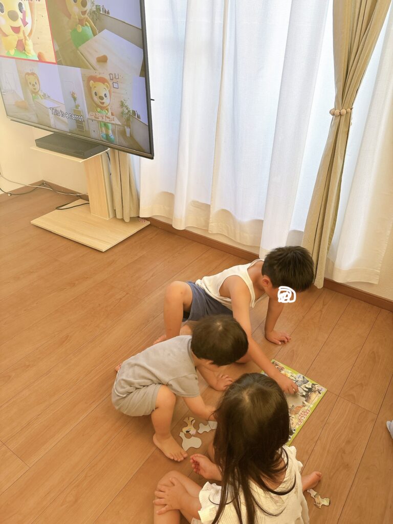 ミライコDVDを流している様子